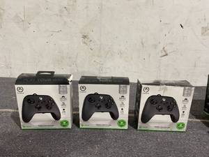 lot 146 image: LOT OF 3 PowerA Wired Controller For Xbox Series XS - Black, Gamepad, Video Game Controller Works with Xbox One