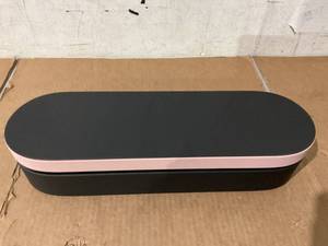 lot 6 image: Dyson Airstrait Straightener