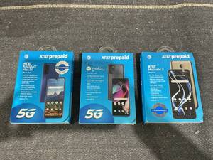 lot 174 image: LOT OF 3 AT&T Pre-Paid Phones