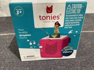 lot 192 image: Tonies Disney Toniebox Audio Player Starter Set with Moana