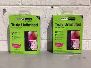 lot 570 image: LOT of 2 Simple Mobile Cell Phones