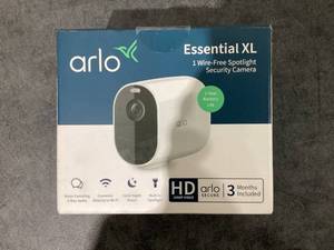 lot 697 image: Arlo Essential XL Spotlight Camera