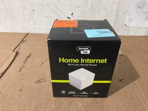 lot 266 image: Straight Talk Home Internet Router