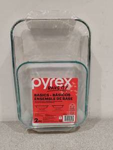lot 28 image: NEW PYREX BAKE IT 2PC BAKE SET