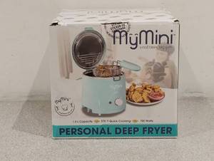 lot 74 image: MY MINI PERSONAL DEEP FRYER