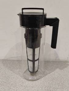 lot 94 image: TAKEYA PREMIUM COLD BREW COFFEE MAKER ( NO BOX )