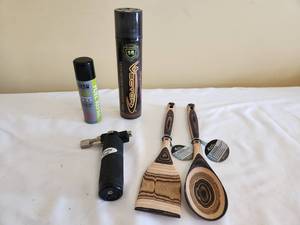 lot 102 image: Culinary Torch Set with Utensils
