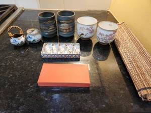 lot 124 image: Japanese Ceramic Tea Set Collection