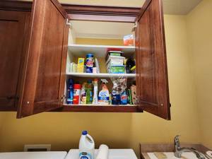 lot 148 image: Household Cleaning Supply Lot