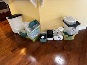 lot 265 image: Assorted Storage Bins Collection