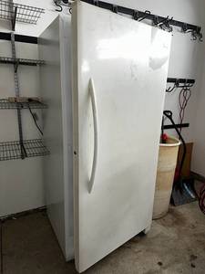 lot 300 image: Frigidaire Upright Freezer