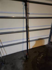 lot 27 image: Telescopic Pole for Electric Tool
