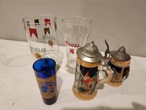lot 70 image: Vintage Beer Glass & Stein Set