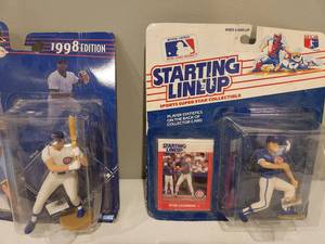 lot 74 image: Starting Lineup Cubs Figures