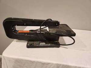 lot 77 image: Sears Craftsman Scroll Saw