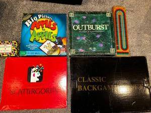 lot 78 image: Classic Board Games Lot