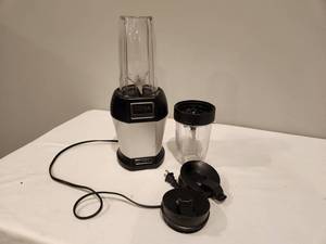 lot 91 image: Ninja Professional Blender 900W