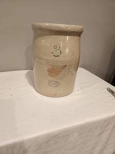 lot 92 image: Red Wing Stoneware 3 Gallon Crock