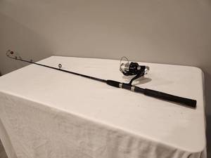 lot 105 image: Peregrine 66 Fishing Rod & Reel