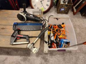 lot 128 image: Black & Decker Tool Set with Extras