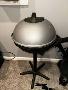 lot 151 image: George Foreman Electric Grill