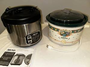 lot 166 image: Aroma Rice Cooker & Rival Crock-Pot Lot