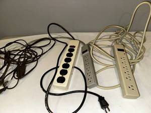 lot 192 image: Lot of 4 Power Strips & Surge Protectors