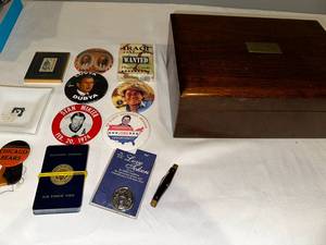 lot 215 image: Memorabilia Collectors Lot Mixed Items