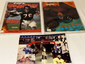 lot 218 image: Chicago Bears Memorabilia Lot