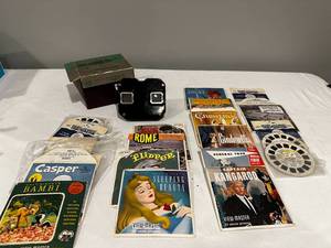 lot 223 image: Vintage View-Master & Reel Set