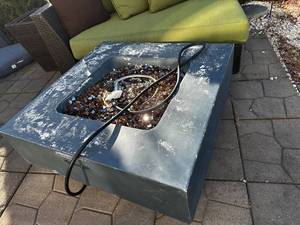 lot 260 image: Square Outdoor Gas Fire Pit Table