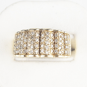 Ladys 14k yellow gold and diamond pave ring. Size 7 Low Reserve