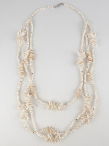 3 Strand Natural Carved Light Coral Pink Conch Shell Bead Necklace. New Old Stock