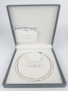 Ciciliya  Genuine Freshwater Cultured Pearl Sterling Silver Necklace, Bracelet, & Stud Earrings . In Original Box