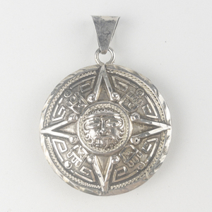 Mexico (Unknown) Reversible Large Mayan Sun & Sombrero sterling silver pendant (no chain).