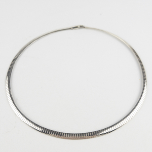 Silver Tone Base Metal Omega Collar Necklace.