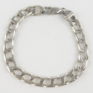 Mens Sterling Silver Chain Bracelet .