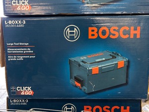 lot 15 image: Bosch Large Tool Storage Box