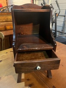 lot 33 image: Small Wood Stand