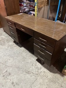 lot 25 image: Wood Desk  nice shape