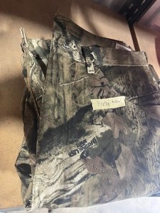 lot 40 image: 3pr  mens pants