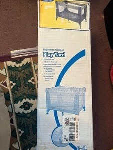 lot 68 image: Like New  Pac N Play  in box   IN NEW CONDITION