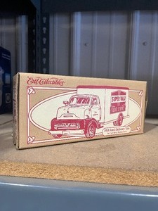 lot 52 image: 1953  Ford Delivery Van   Supervalu Bank