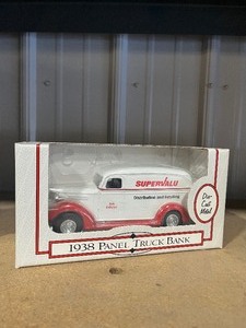 lot 54 image: 1938 Panel Truck  Supervalu Bank