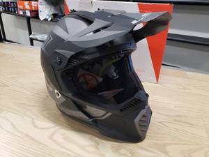 lot 37 image: LS2 Gate Two face Helmet - Matte GrayBlack - XXL