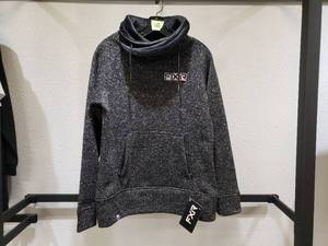 lot 122 image: FXR Ember Sweater PO - Black