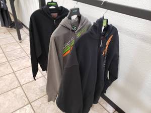 lot 124 image: 3 Artic Cat Hoodies - Black and Gray - XL
