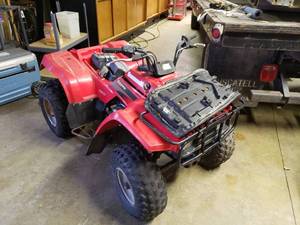 lot 132 image: Kawasaki Bayou 220 ATV FOR PARTS ONLY NO TITLE CONDITION OF 4 WHEELER UNKNOWN