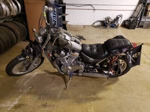 lot 137 image: Motorcycle FOR PARTS NOT TITLE CONDITION UNKNOW