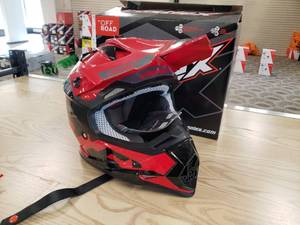 lot 138 image: Castle YOUTH Mode MX Sector Helmet - RedBlack - YOUTH LARGE